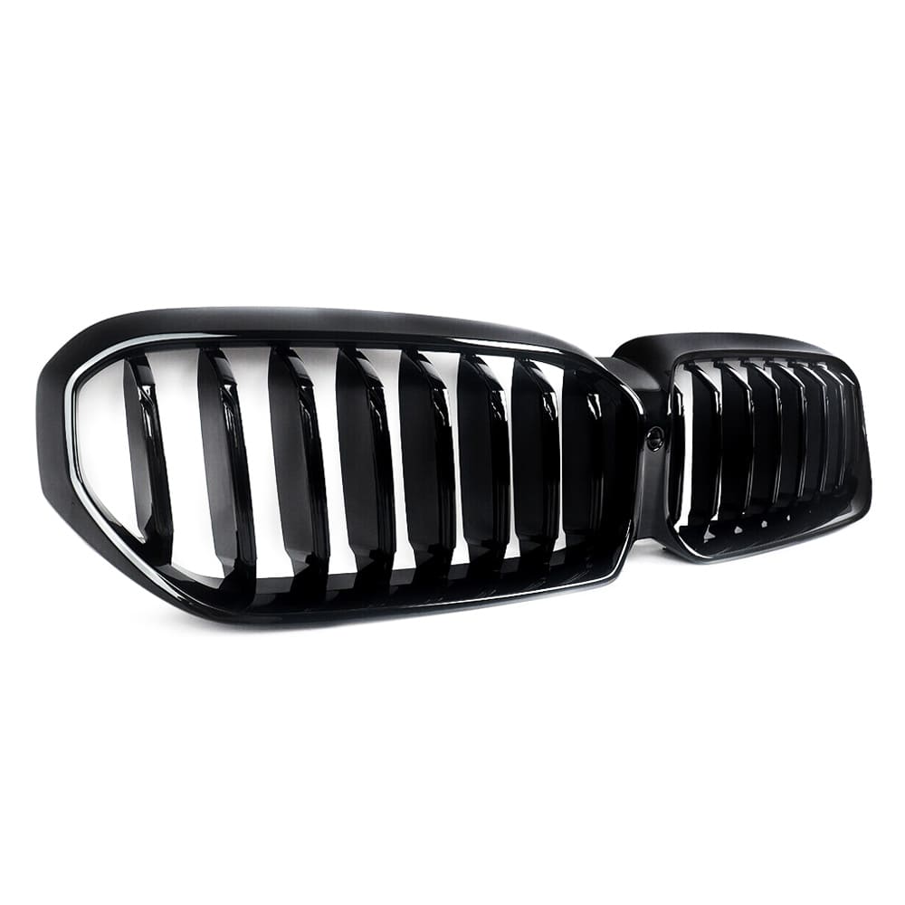 Läikiv Mustad ''Neerud'' / Iluvõre BMW G30 / G31 / F90 LCI (21-23)